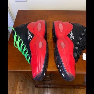 CHRISTMAS IVERSON THE ANSWERS